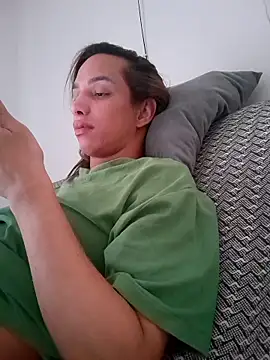 ofjuliaa online show from February 2026 08:32:02 PM