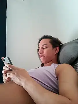 ofjuliaa online show from April 2026 07:33:01 PM