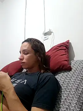 ofjuliaa online show from April 2026 02:02:01 AM