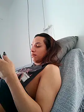 Snapshot of ofjuliaa chatting on June 2026 07:19:01 PM ofjuliaa online show from June 2026 07:19:01 PM