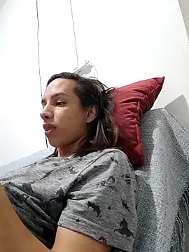 Snapshot of ofjuliaa chatting on June 2026 08:32:01 PM ofjuliaa online show from June 2026 08:32:01 PM