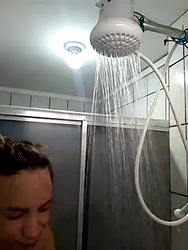 ofjuliaa online show from February 2026 07:37:01 PM