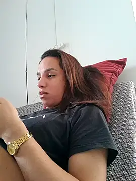 Snapshot of ofjuliaa chatting on June 2026 03:01:01 PM ofjuliaa online show from June 2026 03:01:01 PM