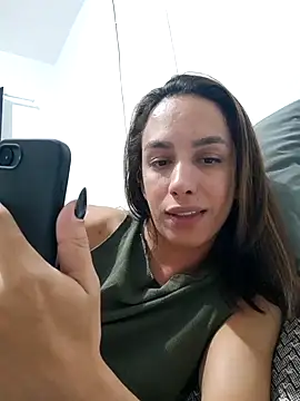 Snapshot of ofjuliaa chatting on June 2026 03:00:01 AM ofjuliaa online show from June 2026 03:00:01 AM