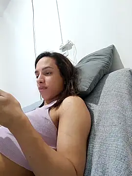 Snapshot of ofjuliaa chatting on June 2026 06:35:02 PM ofjuliaa online show from June 2026 06:35:02 PM