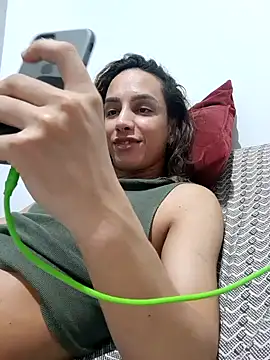 ofjuliaa online show from April 2026 11:52:02 PM