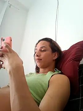 ofjuliaa online show from January 2026 07:12:01 PM