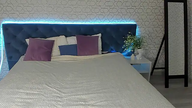 desiree doll online show from February 2026 01:17:01 AM