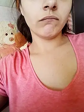 Jenevaonlovexq online show from March 2026 09:02:02 AM