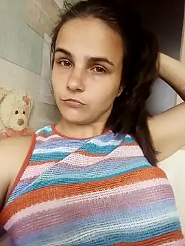 Jenevaonlovexq online show from June 2026 09:41:01 AM
