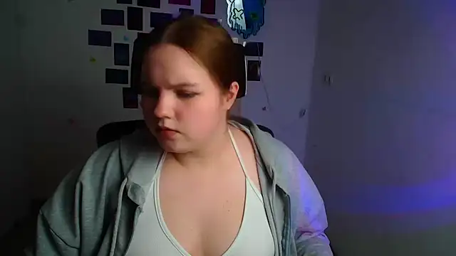 Kitty Mia Kitty online show from January 2026 12:31:01 PM