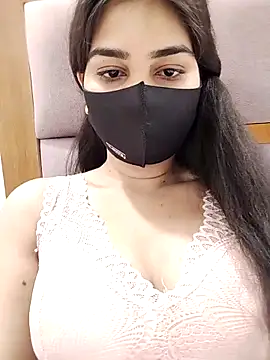 babydoll7172 online show from February 2026 12:32:02 AM