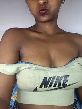 Royal-girl78 online show from January 2026 04:11:01 PM