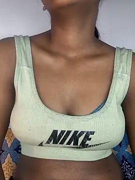 Royal-girl78 online show from January 2026 04:13:02 PM