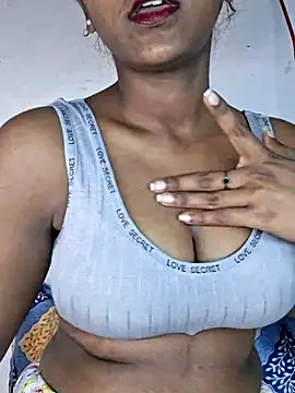 Royal-girl78 online show from January 2026 04:43:02 PM