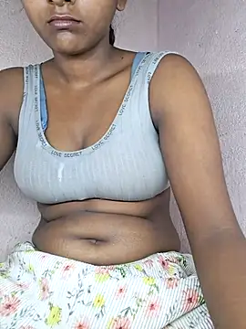 Royal-girl78 online show from May 2026 04:31:02 PM