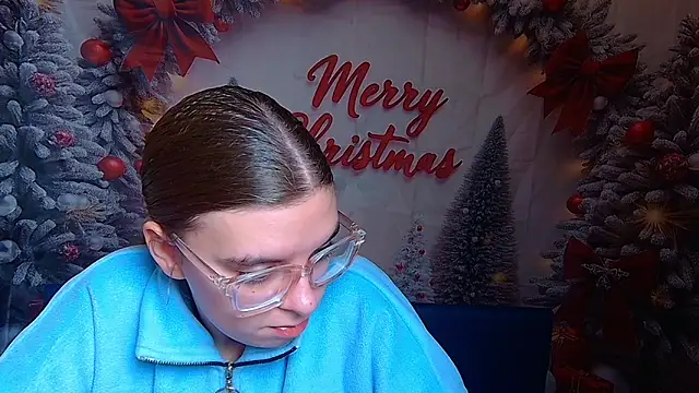 MaryCholls online show from January 2026 06:40:01 AM