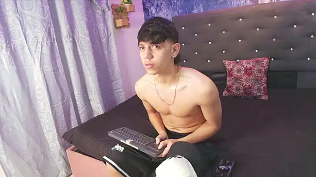 sebas pretty7 online show from January 2026 02:10:02 PM