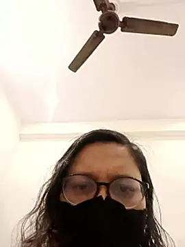 piryasharma005 online show from January 2026 11:00:01 PM