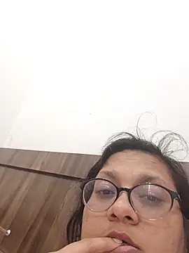 piryasharma005 online show from February 2026 12:16:01 PM