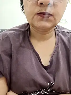 piryasharma005 online show from February 2026 06:19:01 PM