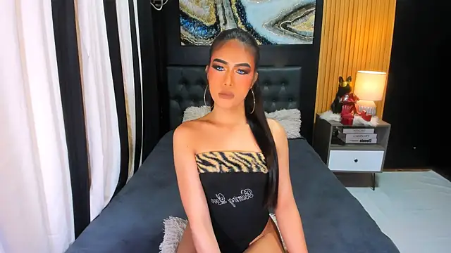 Diana Victoria online show from May 2026 08:28:01 PM