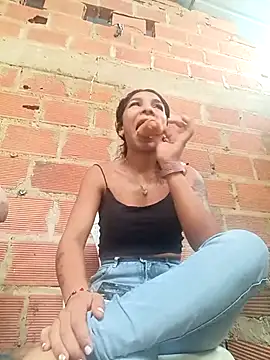 chikivivi- online show from February 2026 12:57:01 PM