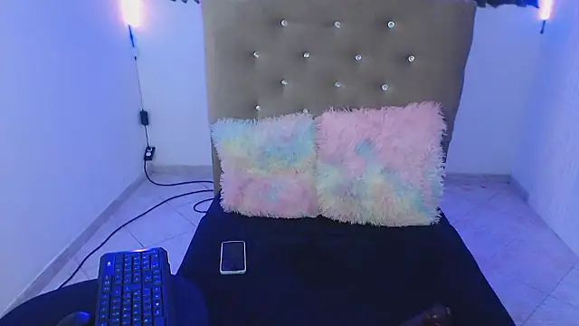 Snapshot of sexy_bonnie_18 chatting on January 2026 02:57:01 PM sexy bonnie 18 online show from January 2026 02:57:01 PM