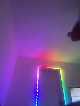 Tamiii420 online show from March 2026 01:00:02 PM