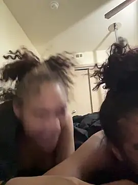 Tamiii420 online show from May 2026 01:36:02 PM