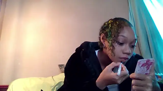 Snapshot of Tamiii420 chatting on January 2026 09:31:01 PM Tamiii420 online show from January 2026 09:31:01 PM