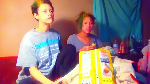 Snapshot of Tamiii420 chatting on January 2026 03:35:01 AM Tamiii420 online show from January 2026 03:35:01 AM