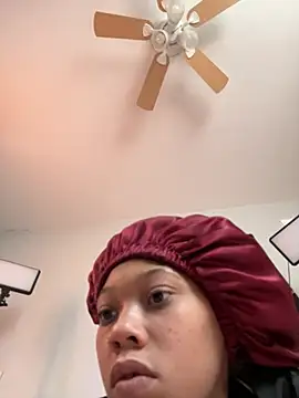 Tamiii420 online show from March 2026 04:46:01 PM