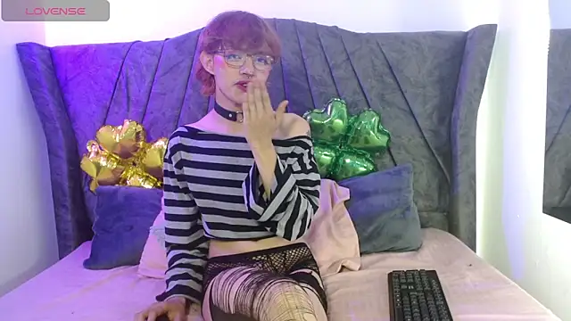 Angel adrien online show from March 2026 01:02:01 PM