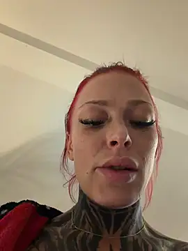 TittenTina online show from February 2026 10:40:02 PM