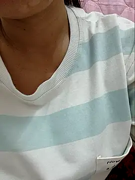 Snapshot of linhha23 chatting on March 2026 06:24:02 AM linhha23 online show from March 2026 06:24:02 AM