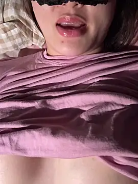 Lol-222 online show from February 2026 05:14:01 PM