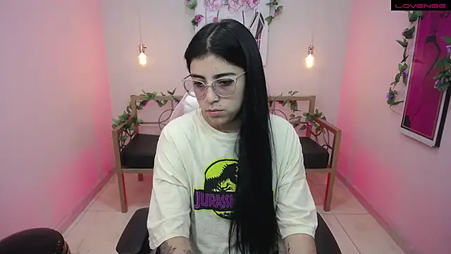 Snapshot of Adri_gomez_x chatting on July 2026 12:01:01 PM Adri gomez x online show from July 2026 12:01:01 PM