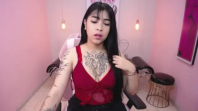 Snapshot of Adri_gomez_x chatting on April 2026 10:55:01 AM Adri gomez x online show from April 2026 10:55:01 AM