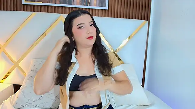 Zoe Cuttee online show from January 2026 11:37:02 AM