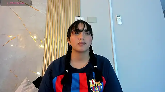 AlanaBlair  online show from January 2026 07:42:01 PM