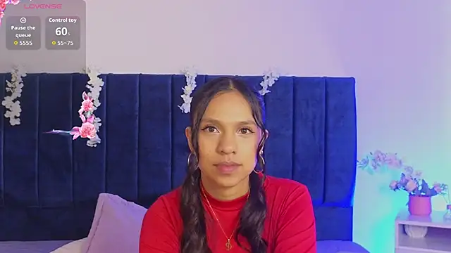 Snapshot of DulceRouss_ chatting on March 2026 11:56:02 AM DulceRouss online show from March 2026 11:56:02 AM