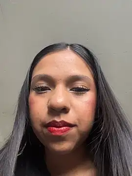 Snapshot of DulceRouss_ chatting on March 2026 02:11:03 PM DulceRouss online show from March 2026 02:11:03 PM