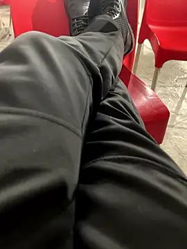 petiteyanel online show from January 2026 12:14:02 AM