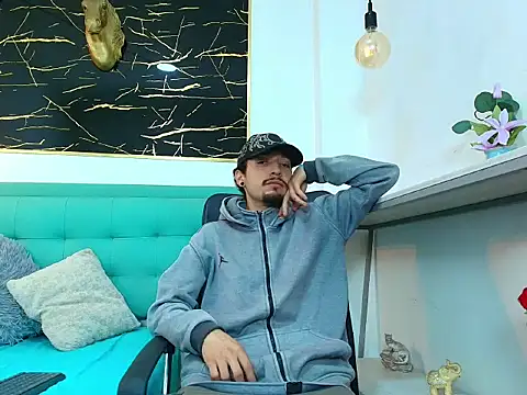 Juan-Jose69 online show from January 2026 03:35:02 AM