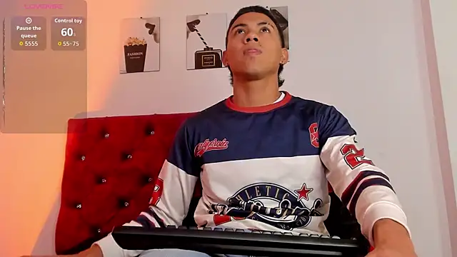 Liamsubtle01 online show from January 2026 05:05:02 PM