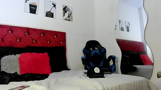 Liamsubtle01 online show from May 2026 10:01:02 AM