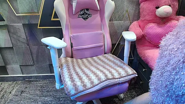 NymphoIsLive online show from April 2026 10:00:02 AM