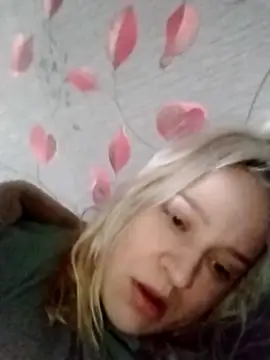 Mila weed online show from February 2026 01:01:01 PM