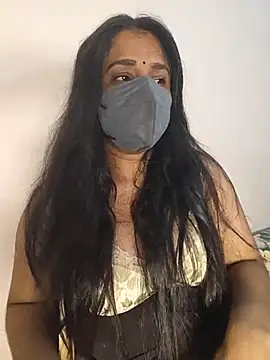 VAIGA online show from May 2026 05:55:01 PM